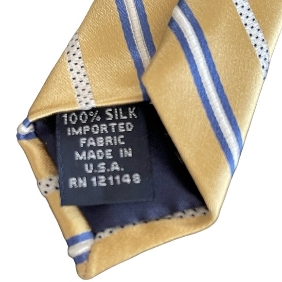 🔥🟡HSM Chicago 100% silk tie. Gorgeous & classic golden, white & blue stripe - Picture 5 of 5